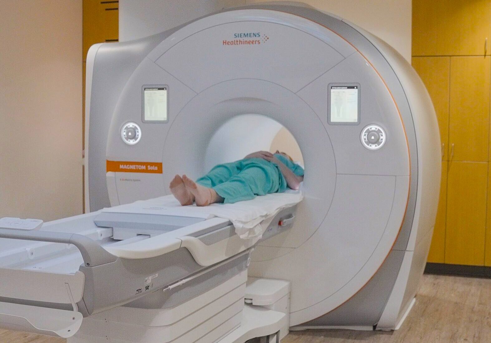 C9263.MP4.21_40_07_39.Still001-scaled